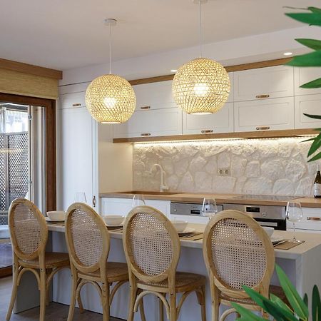 Villa Seashell -Wonderful Newly Renovated Villa On The Beach Galatas  Luaran gambar