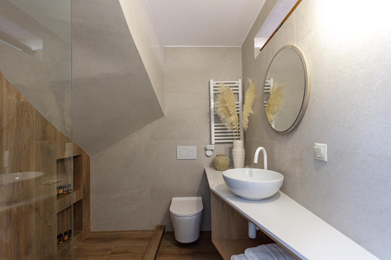 Villa Seashell -Wonderful Newly Renovated Villa On The Beach Galatas  Luaran gambar